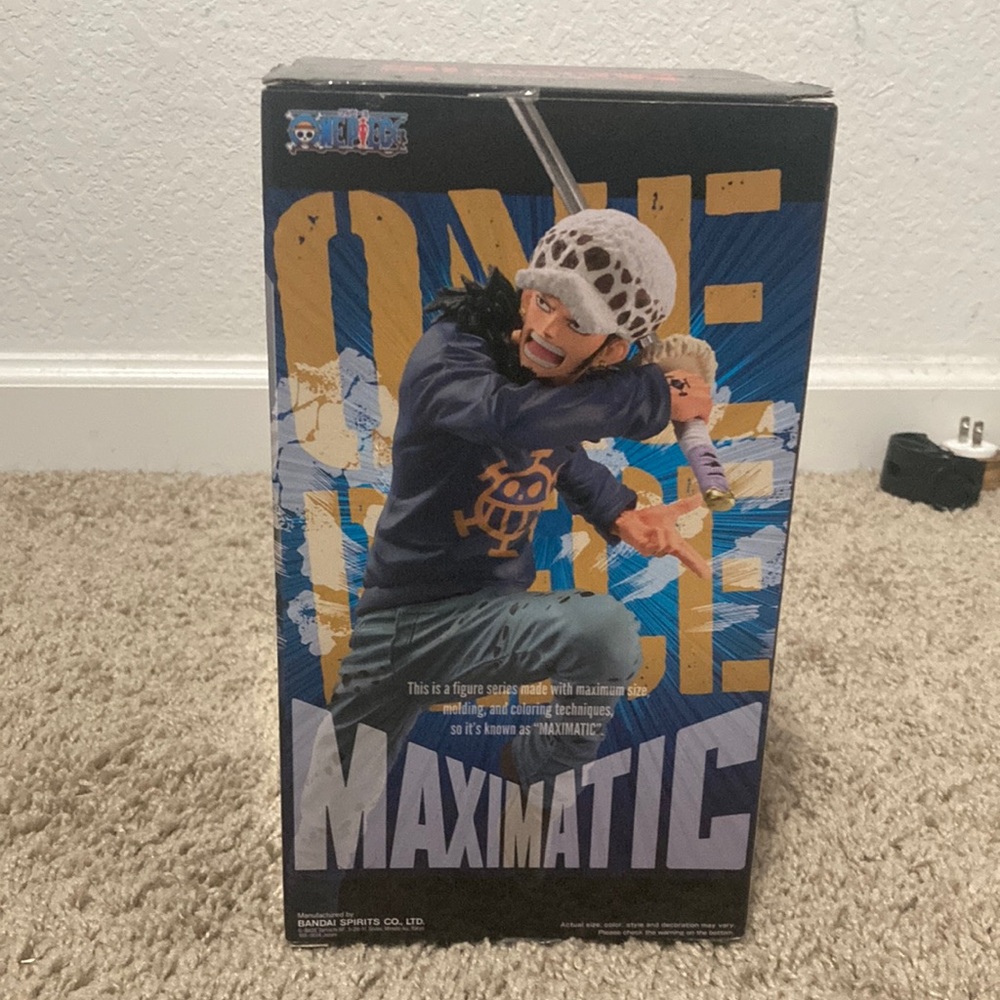 ONE PIECE FIGURE